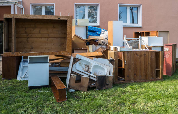 Best Construction Debris Removal  in Trenton, IL