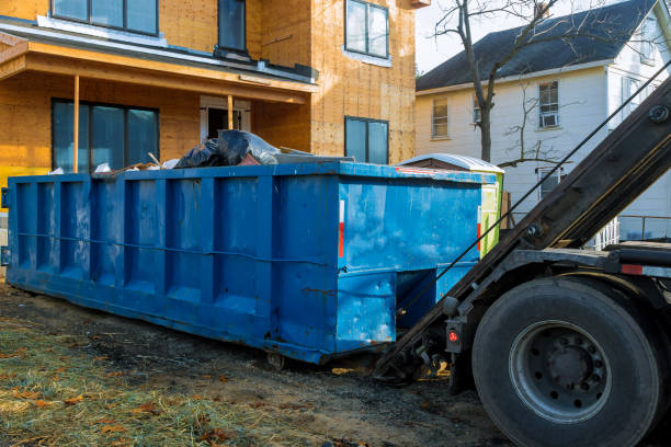 Best Commercial Cleanout Services  in Trenton, IL